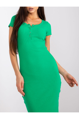 Zielona dopasowana sukienka w prążek Netrice RUE PARIS