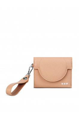 Femke Beige